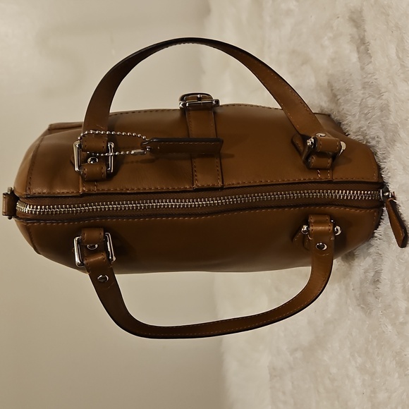 Coach Charlie Jessa Mini Leather Handbag. EUC - Picture 7 of 9